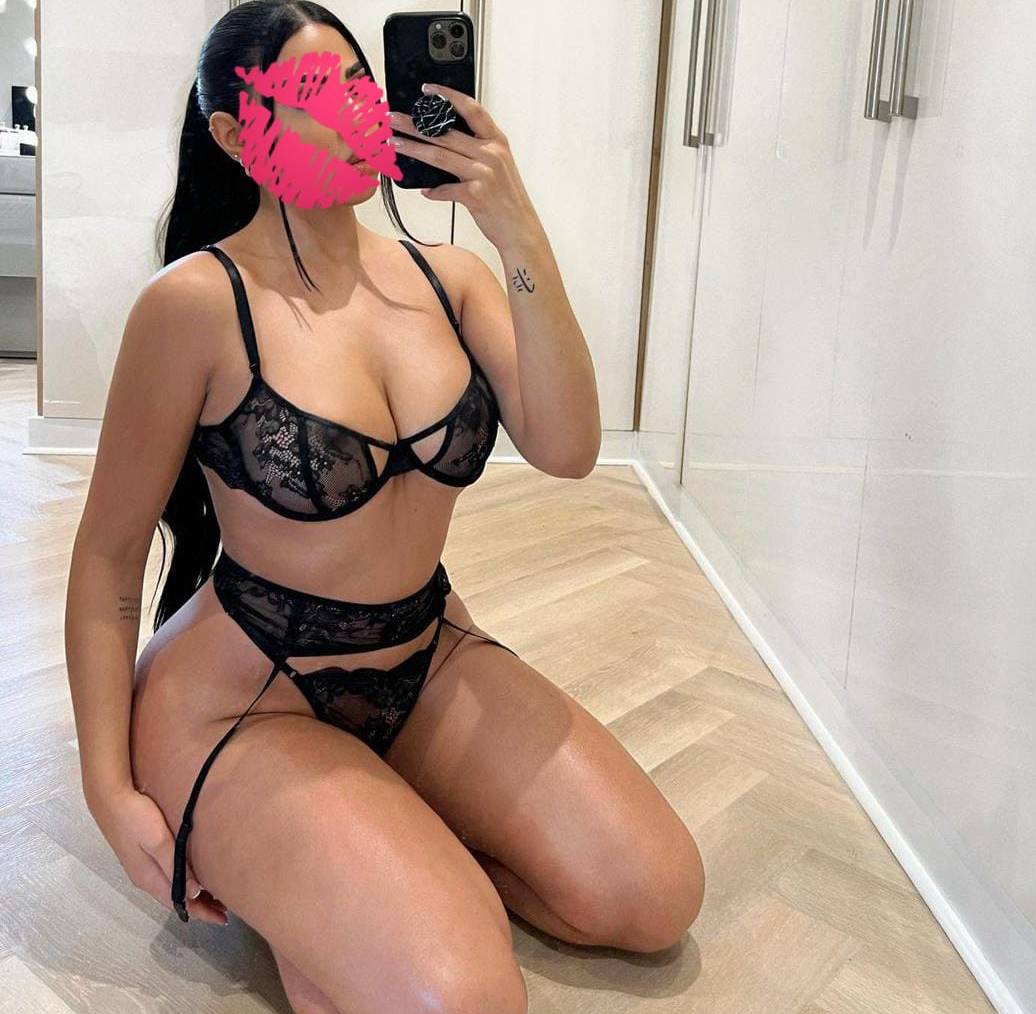 Ataköy Escort Bayan Edayla Tutkulu Bir Macera